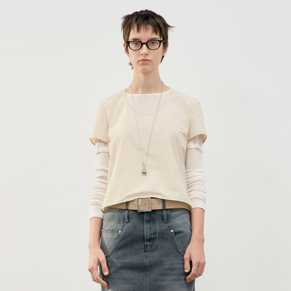LOW CLASSIC U-NECK LOGO BLOUSE_BEIGE_LW251BL04BE