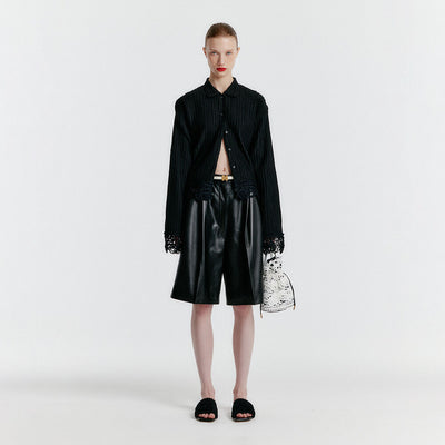 YOVAN Tucked Half Shorts - Black