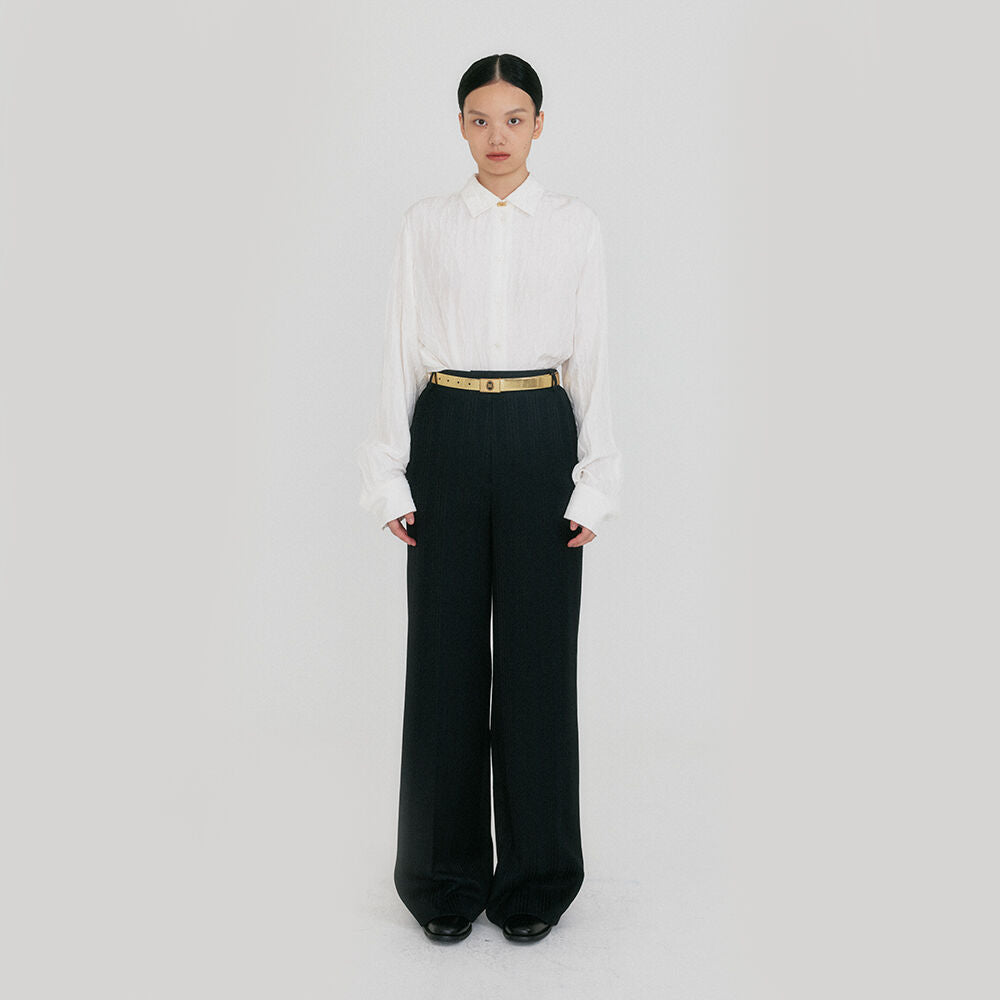 EENK ZILVINE Pintuck Straight Pants - Black