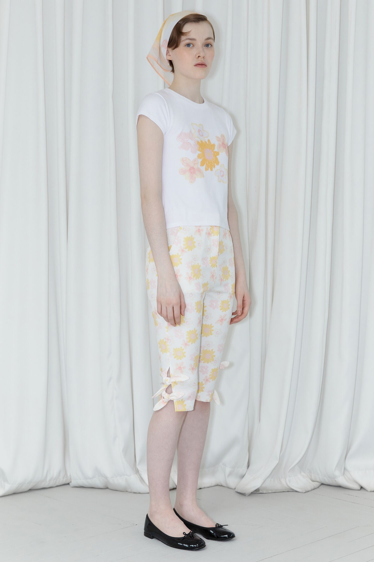 SINOON Flower Cap Sleeve T-Shirt (Yellow)