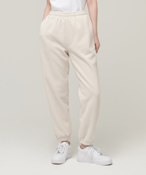 MUSINSA STANDARD WOMAN MUSINSA STANDARD WOMAN Women's Polar Fleece Sweatpants [Ivory]