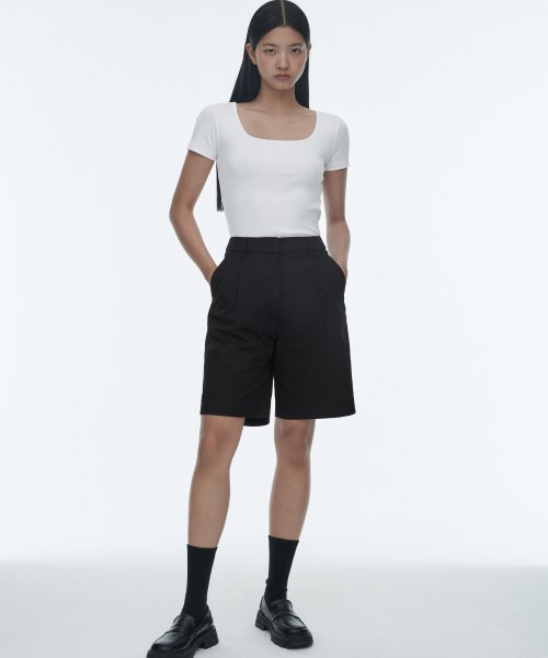 MUSINSA STANDARD WOMAN MUSINSA STANDARD WOMAN Women's Cotton Wide Bermuda Shorts (Black)