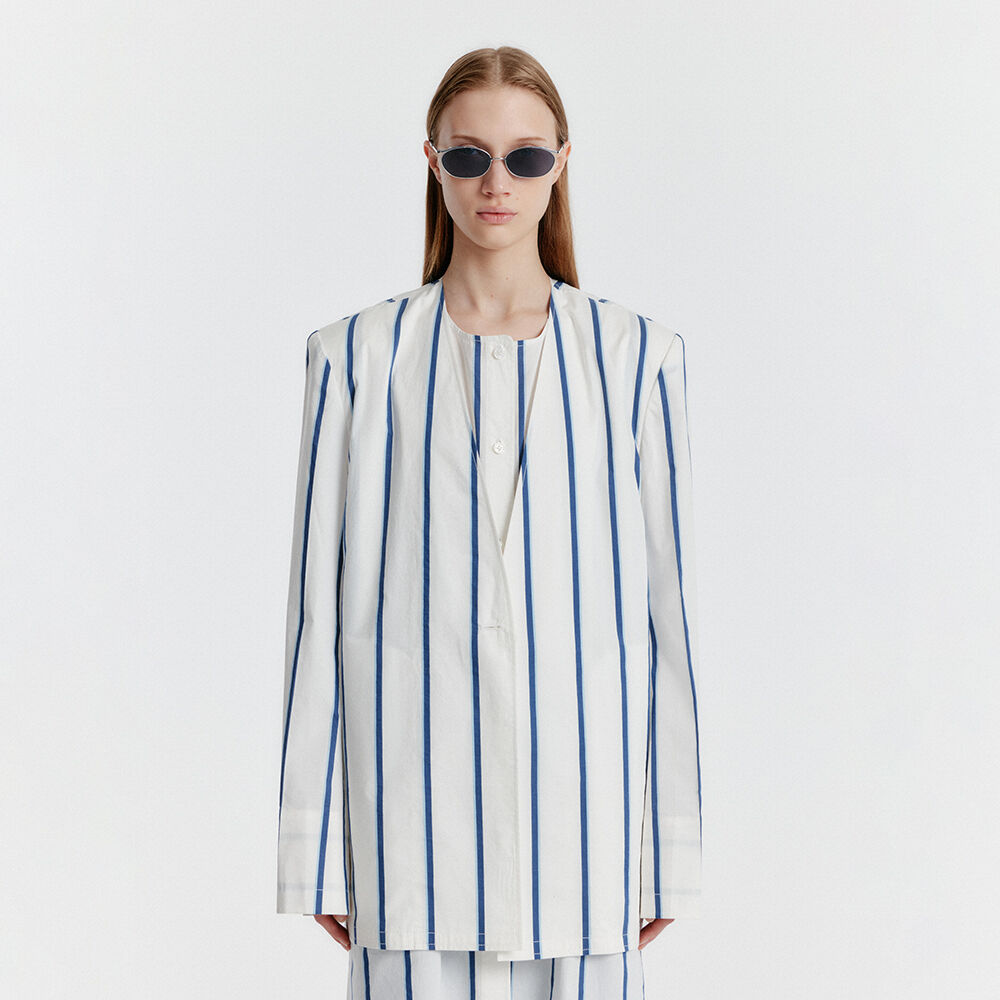 EENK YASMIN Round-neck Long Jacket - White