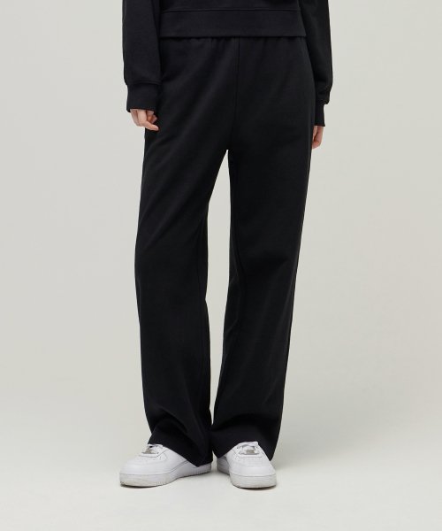 MUSINSA STANDARD WOMAN MUSINSA STANDARD WOMAN Women's Relaxed Lounge Sweatpants [Black]