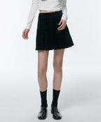 MUSINSA STANDARD WOMAN MUSINSA STANDARD WOMAN Women's Corduroy Pleated Mini Skirt (Black)