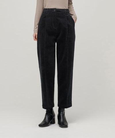 MUSINSA STANDARD WOMAN Women's Tapered Corduroy Pants (Dark Gray)