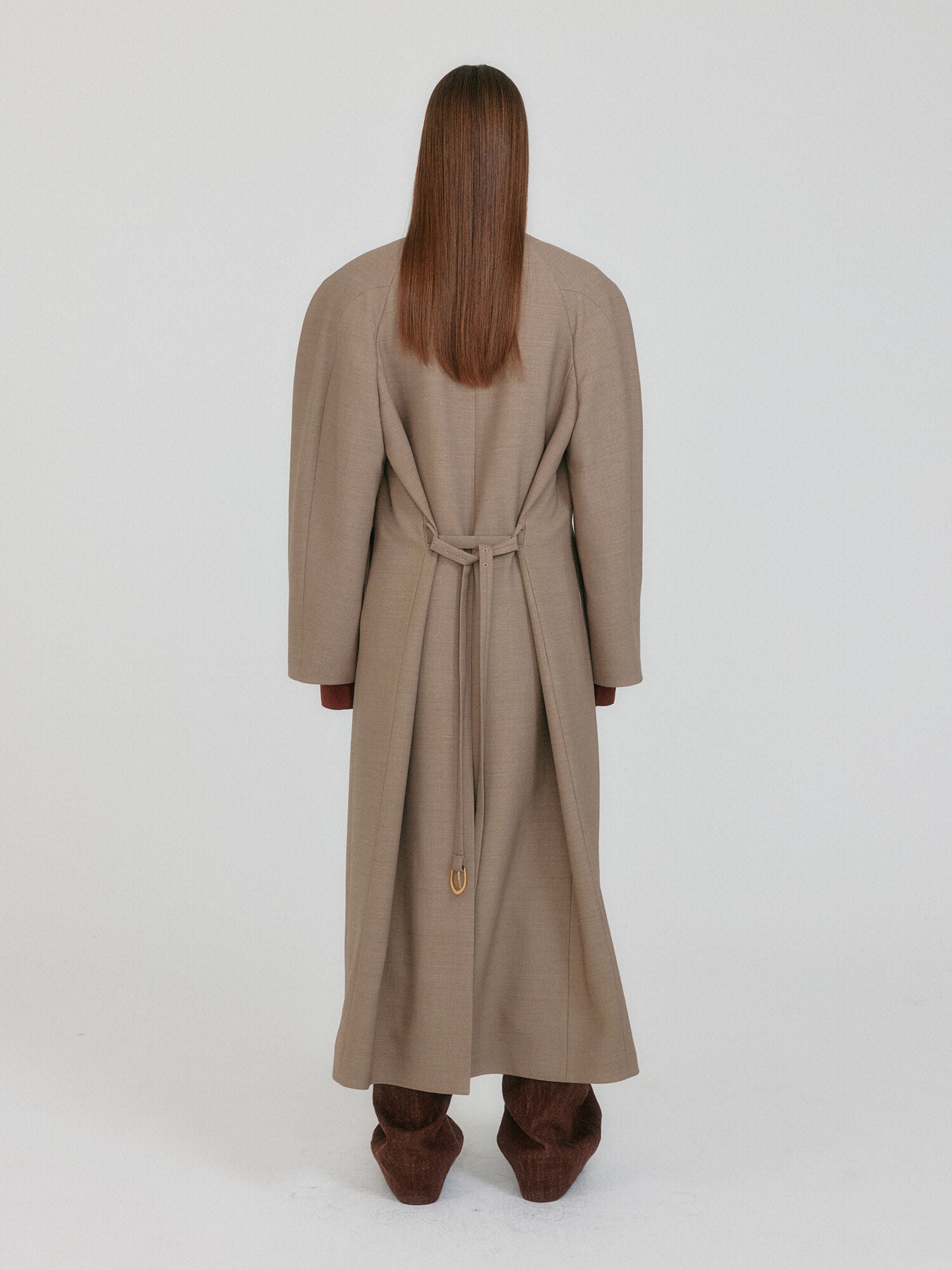 EENK ZENOA Oversized Coat - Beige