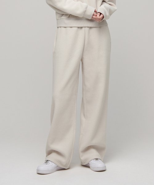 MUSINSA STANDARD WOMAN MUSINSA STANDARD WOMAN Women's Polar Fleece Variable Lounge Sweatpants [Ivory]