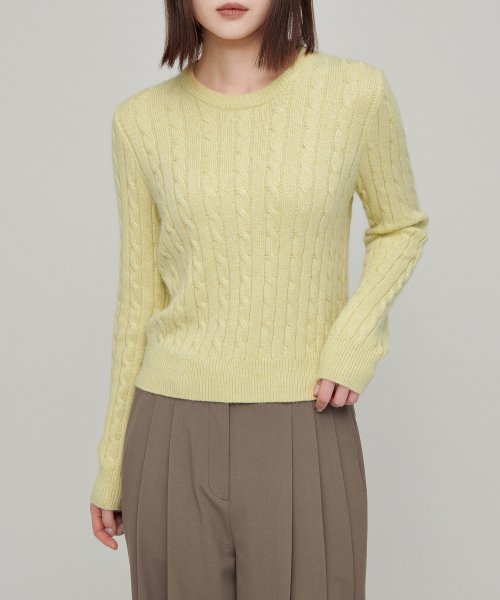 MUSINSA STANDARD WOMAN MUSINSA STANDARD WOMAN Women's Angora Blend Cable Crew Neck Knit [Lemonade]