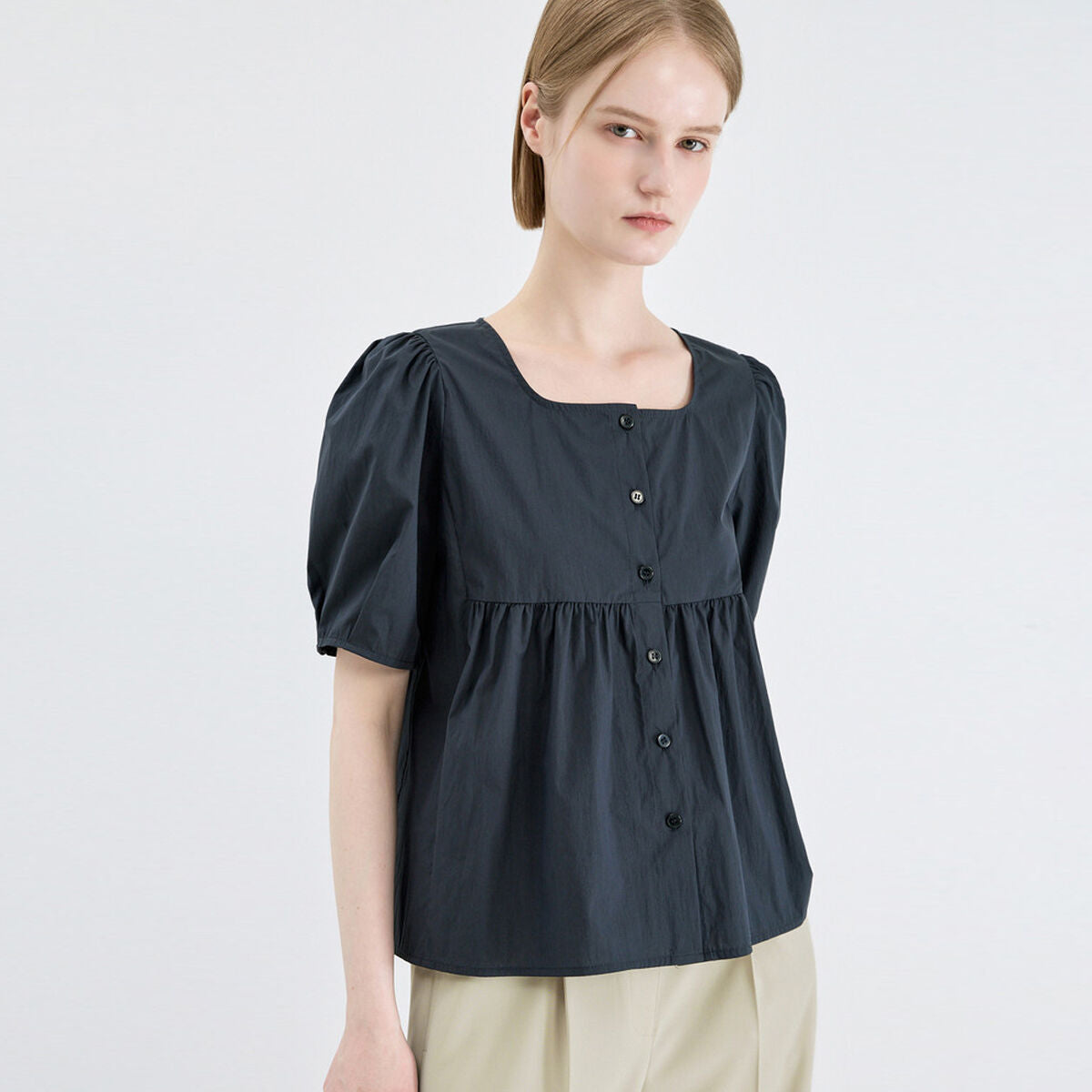 LIST Cotton puff shirring blouse_TWWBLQ62010