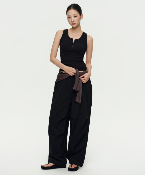 MUSINSA STANDARD WOMAN MUSINSA STANDARD WOMAN Women's Parachute Pants (Black)