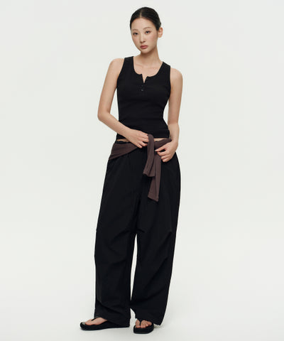 MUSINSA STANDARD WOMAN Women's Parachute Pants (Black)