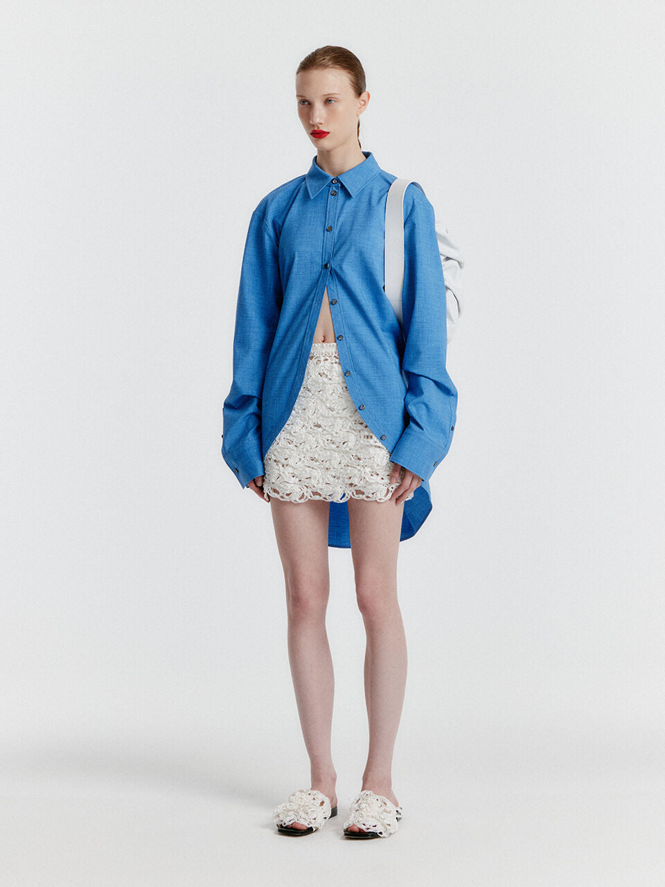 EENK YERINA Rounded Hemline Shirt - Blue