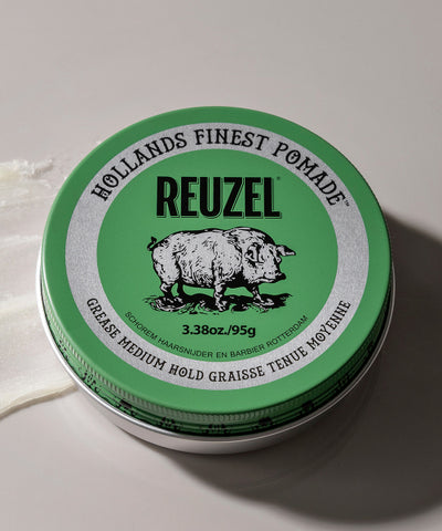 Green oily medium hold pomade 95g