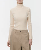 MUSINSA STANDARD WOMAN MUSINSA STANDARD WOMAN Women's Ribbed Slim Turtleneck Knit [Size M]