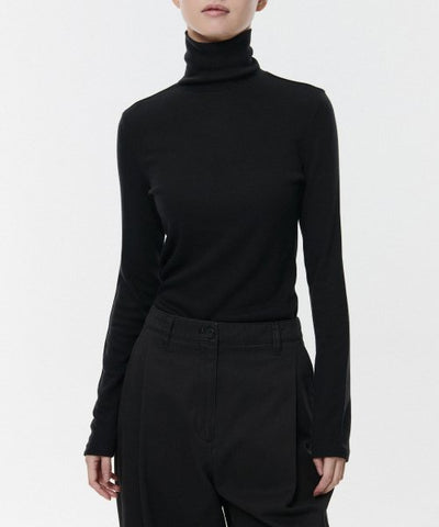 MUSINSA STANDARD WOMAN T-Shirt Slim Turtleneck Black