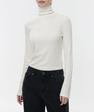 MUSINSA STANDARD WOMAN Women's T-Shirt Slim Turtleneck Cream