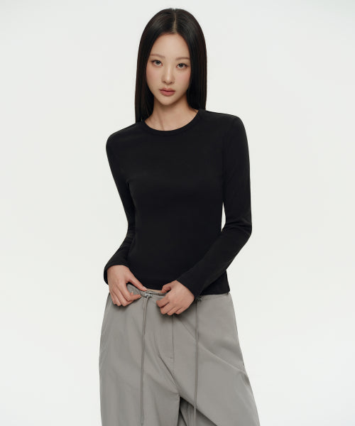 MUSINSA STANDARD WOMAN MUSINSA STANDARD WOMAN T-Shirt Slim Fit