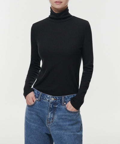Ribbed Slim Turtle Neck T-Shirt