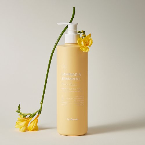 LA FERME Laminaria Shampoo Pear & Freesia 500ml + 6 sachets as a free gift