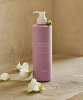 LA FERME Laminaria Shampoo White Musk 500ml (+ shampoo and conditioner sample kit provided)