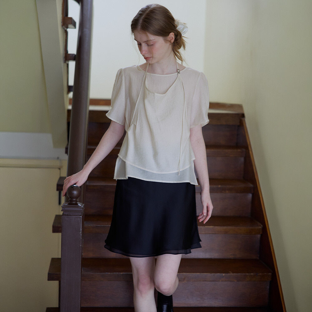 KNOWN BETTER Shiny layered blouse [KNSS08BL01]_Cream