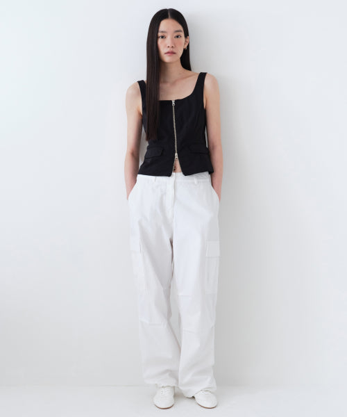 MUSINSA STANDARD WOMAN MUSINSA STANDARD WOMAN Women's Wide Cargo Pants (White)