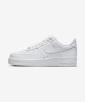 NIKE Nike Sneakers Size