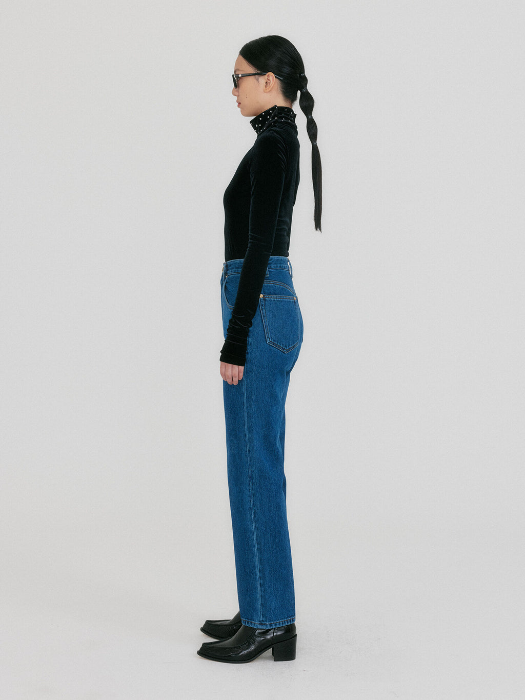EENK ZYERI Funnel Neck T-shirt - Black