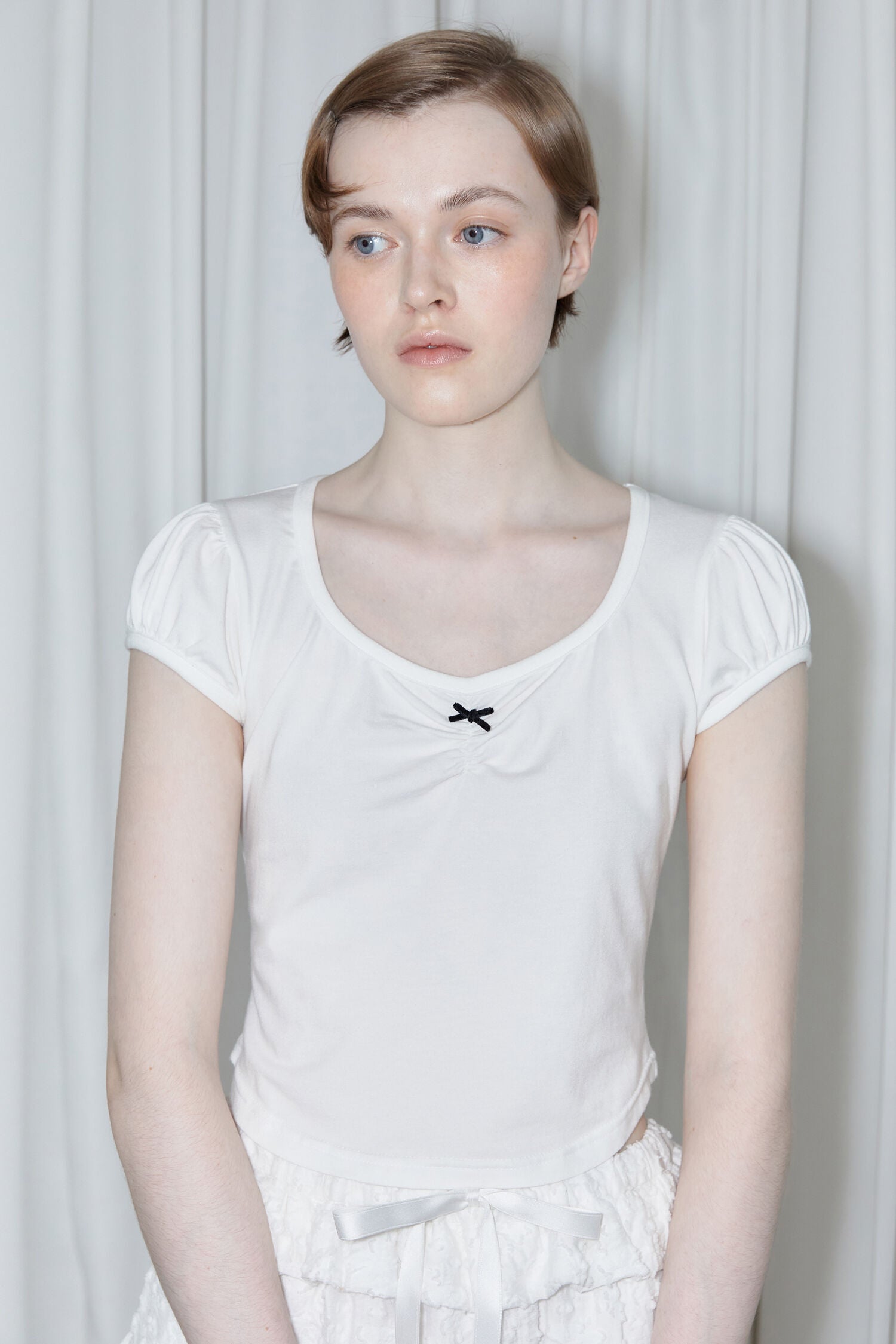 SINOON Round Shirring T-Shirt (White)