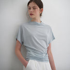 MOMET Druff shirring t-shirt sky blue