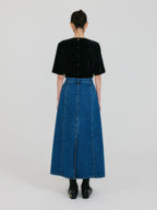 EENK ZANN Back-Button Top - Black