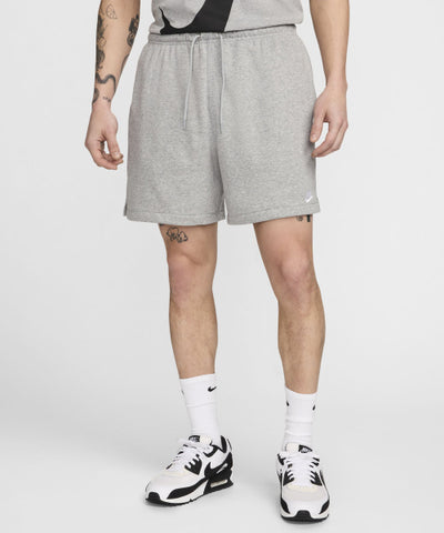 NIKE Club French Terry Flow Shorts M - Dark Gray Heather
