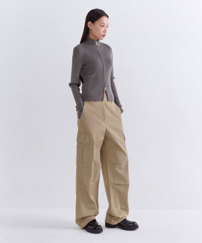 MUSINSA STANDARD WOMAN Women's Fleece Wide Cargo Pants (Beige)