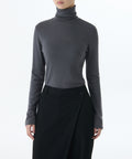 MUSINSA STANDARD WOMAN MUSINSA STANDARD WOMAN T-Shirt Slim Turtle Neck Iron Gray