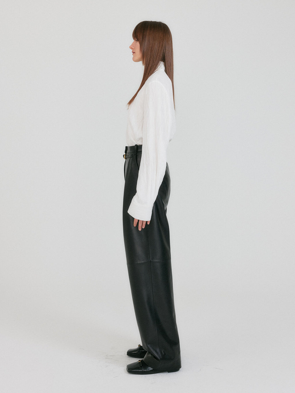 EENK ZETTE Belted Tuck Leather Pants - Z-Black