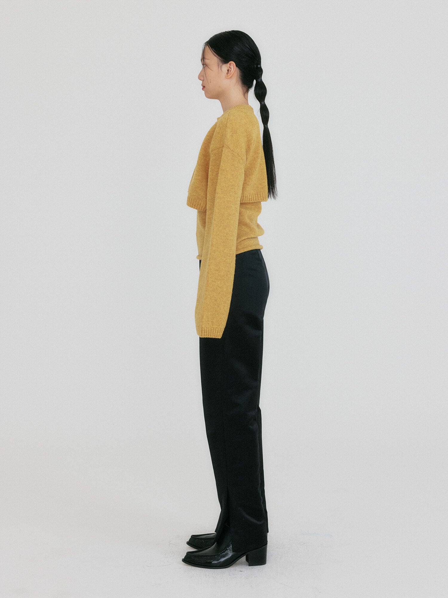 EENK ZONNE Cropped Knit Cardigan - Mustard