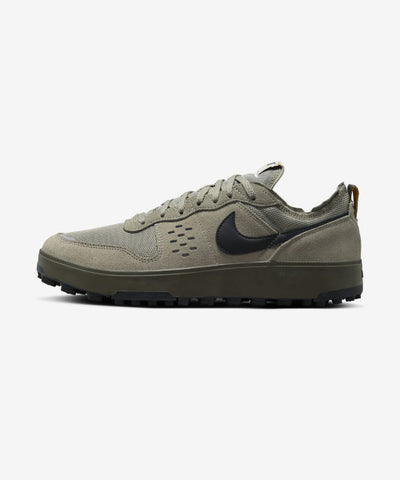 NIKE Sneakers Size
