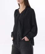 MUSINSA STANDARD WOMAN MUSINSA STANDARD WOMAN Women's Volume Shirring Tie Blouse [Black]