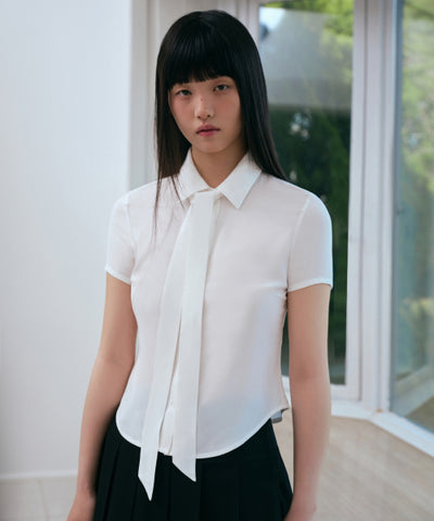 MUSINSA STANDARD WOMAN Slim Fit Tie Short Sleeve Blouse (Ivory)