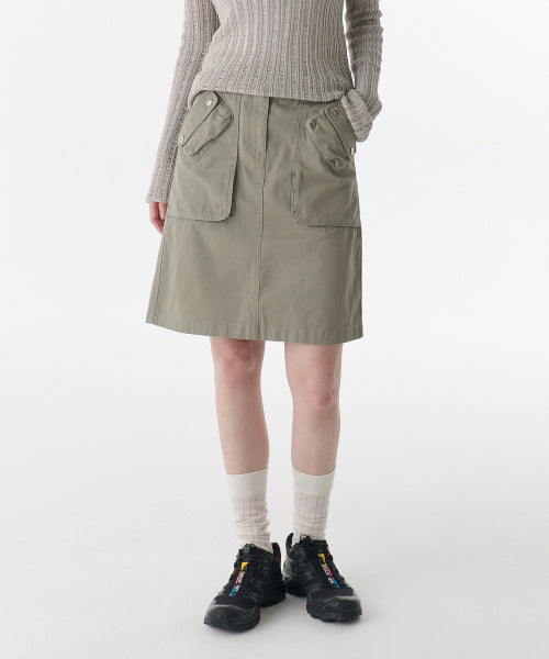 MUSINSA STANDARD WOMAN MUSINSA STANDARD WOMAN Cargo Knee Length Skirt [Sage]