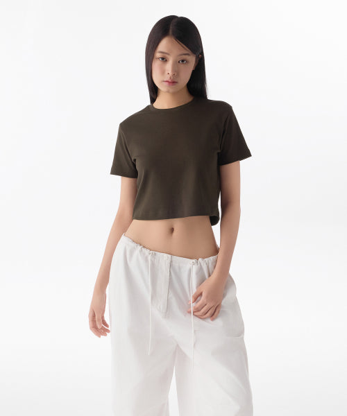 MUSINSA STANDARD WOMAN MUSINSA STANDARD WOMAN Crew Neck Crop T-Shirt (Dark Brown)