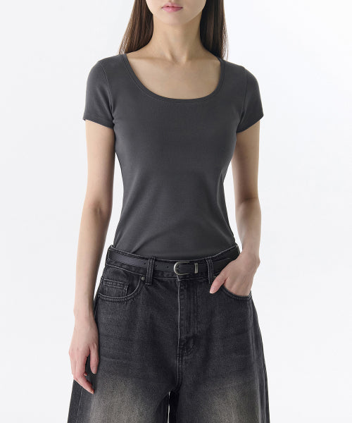 MUSINSA STANDARD WOMAN MUSINSA STANDARD WOMAN T-Shirt Slim Scoop Neck [Dark Gray] (Size S)