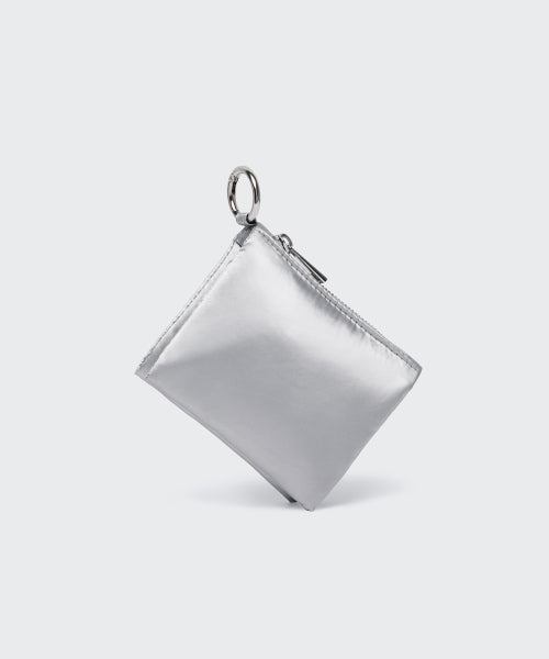 MUSINSA STANDARD WOMAN MUSINSA STANDARD WOMAN Shiny Padded Card Wallet Silver