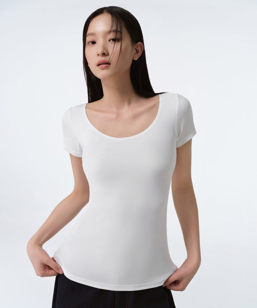 MUSINSA STANDARD WOMAN MUSINSA STANDARD WOMAN Women’s Scoop Neck Undershirt (White)
