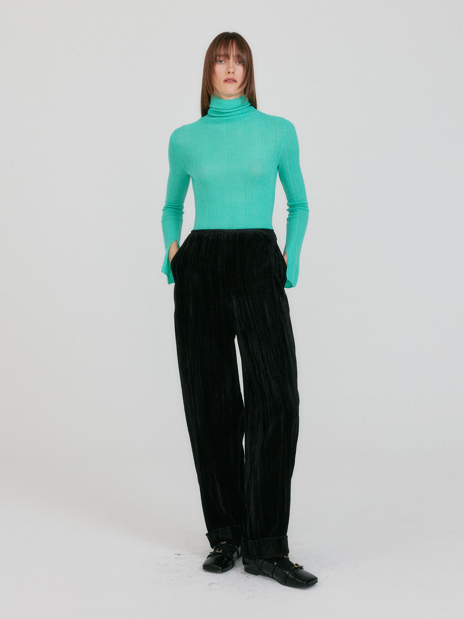 EENK ZIAH High Neck Knit Top - Mint
