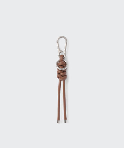 MUSINSA STANDARD WOMAN Women's Synthetic Leather Note Charm [Brown]
