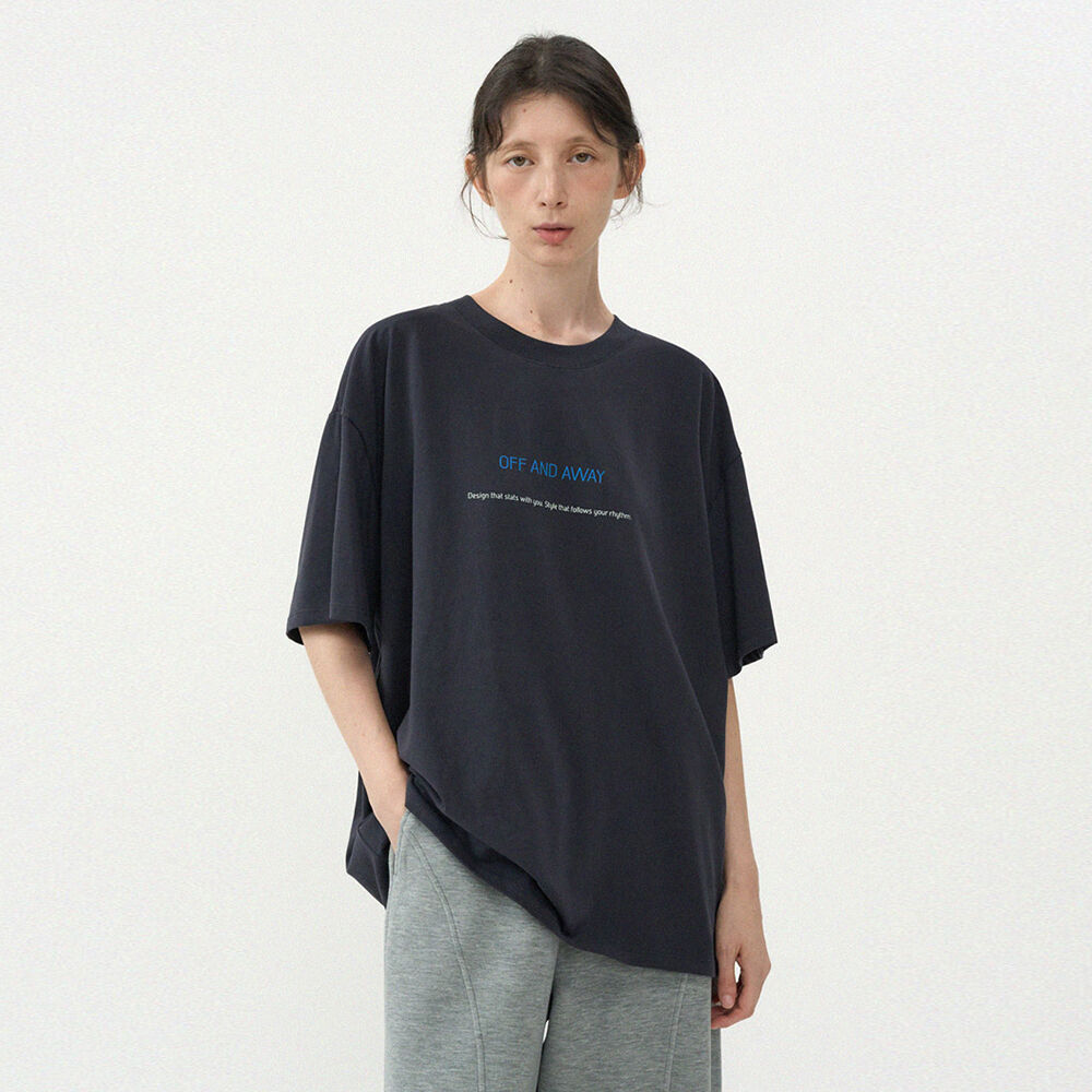 OFF AND AWAY Overlook print t-shirt_navy