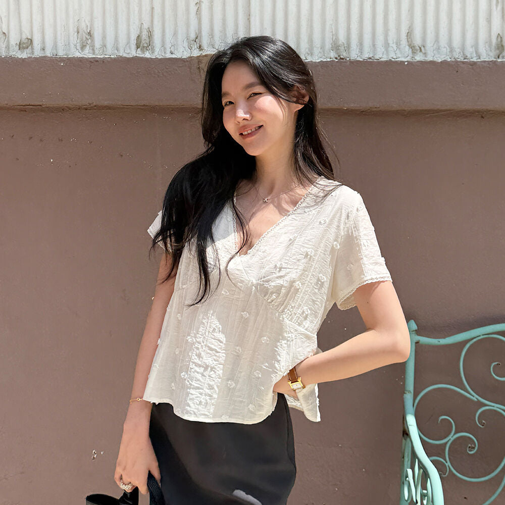 BEMUSE MANSION Grace shirring blouse - Black
