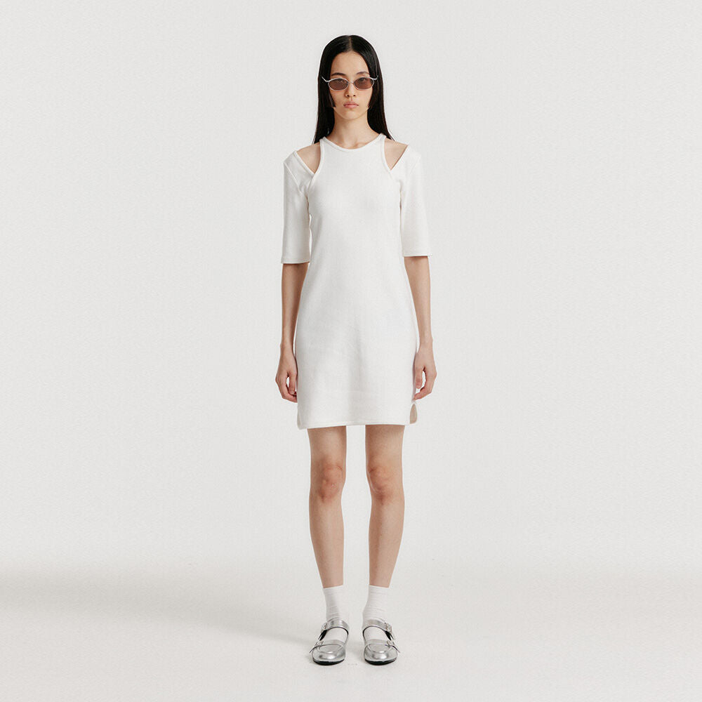EENK YENDER Half Sleeve Cutout Dress - White